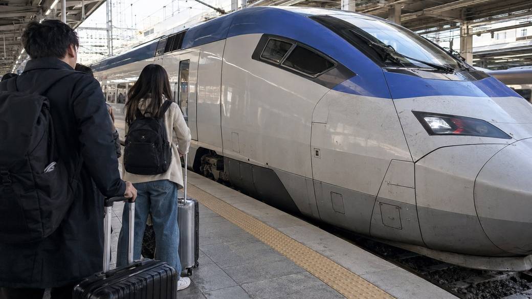 KTX train at a platform in Seoul Station
